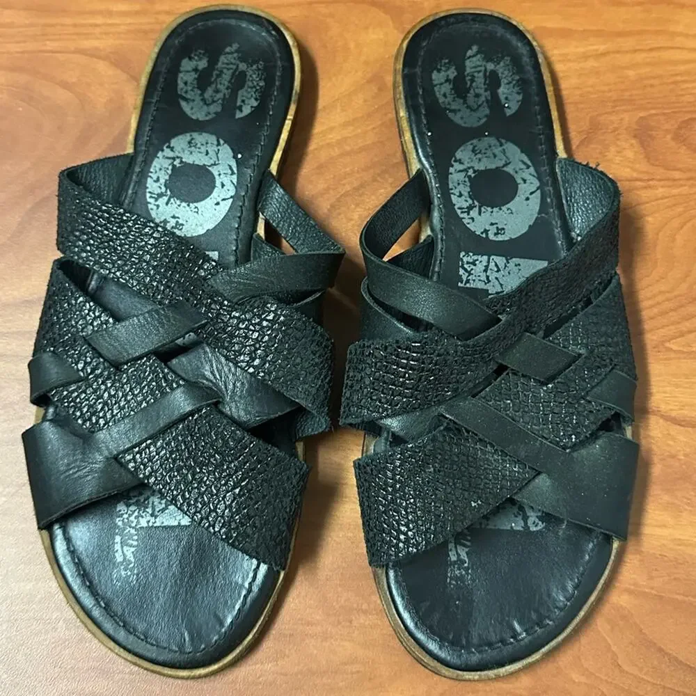 SOREL Ella Woven Leather Slide Sandals Flats Embossed Snakeskin Black Size 7.5